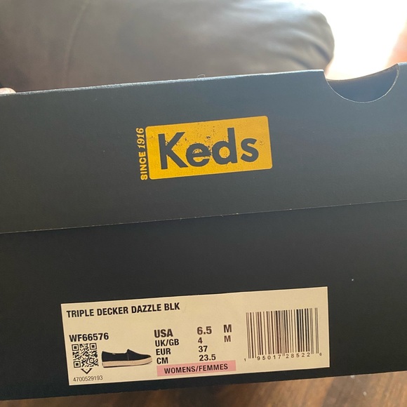 Keds black and gold slip on - Picture 3 of 5